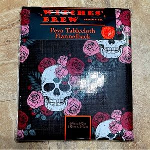 BNIP Halloween PEVA Tablecloth Skulls Flowers Floral Pink Red White Black 60x102